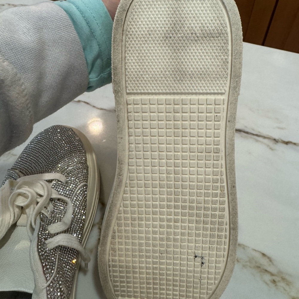 Jessica Simpson Cherello Platform Sneaker. - Picture 7 of 9